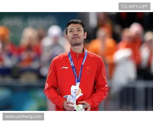 中国队宁忠岩再创纪录夺第三金